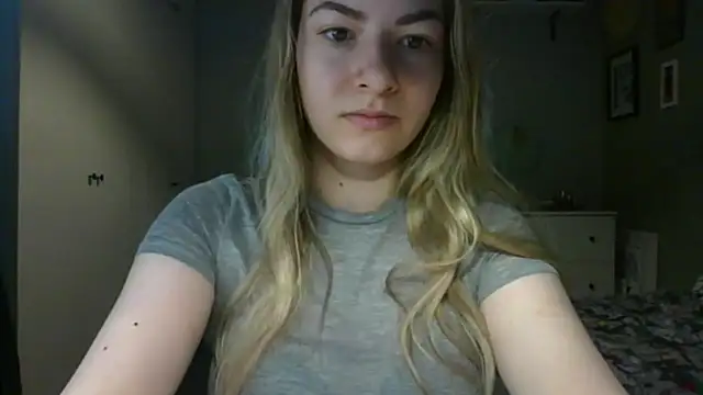 Snapshot of ROSIEx_sweet chatting on 05.12.26 ROSIEx sweet online show from 05.12.26