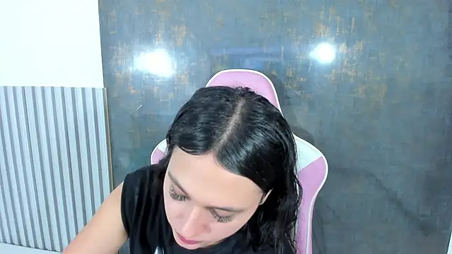 Snapshot of lana_boomer chatting on 10.05.25 lana boomer online show from 10.05.25