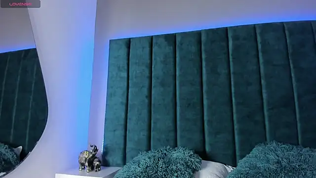 Carolina Evanss online show from 03.03.26