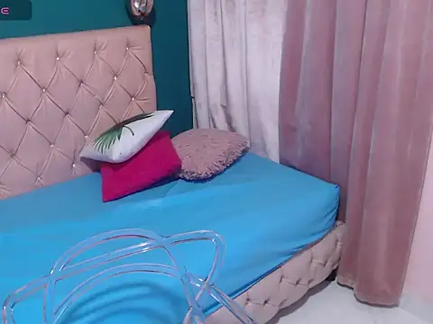 renata milf  online show from 10.29.25