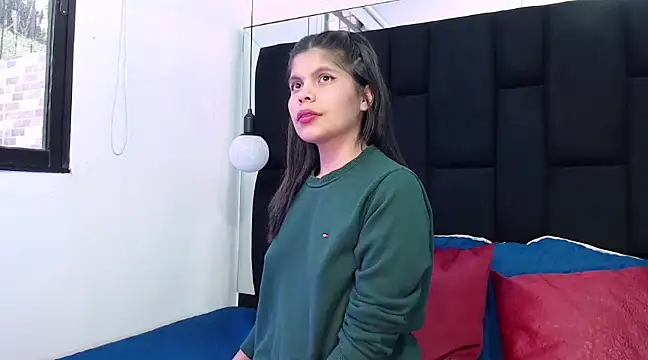 Snapshot of cutehanna1 chatting on 01.22.25 cutehanna1 online show from 01.22.25