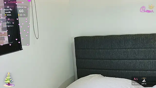 cutehanna1 online show from 12.14.25