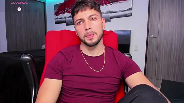 Snapshot of nick_klaus chatting on 02.24.26 nick klaus online show from 02.24.26