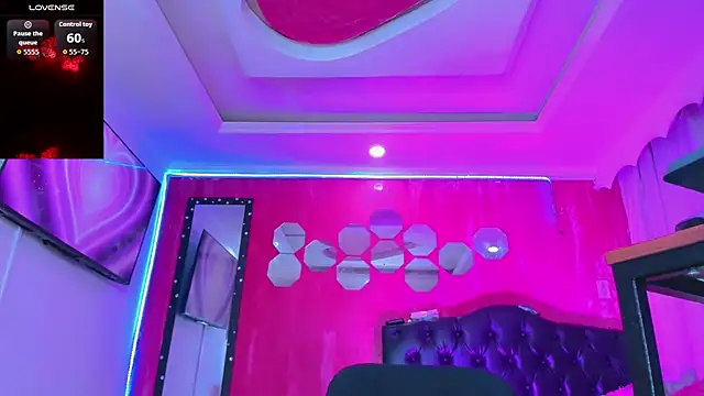 TiffanyMackensyy online show from 07.12.26