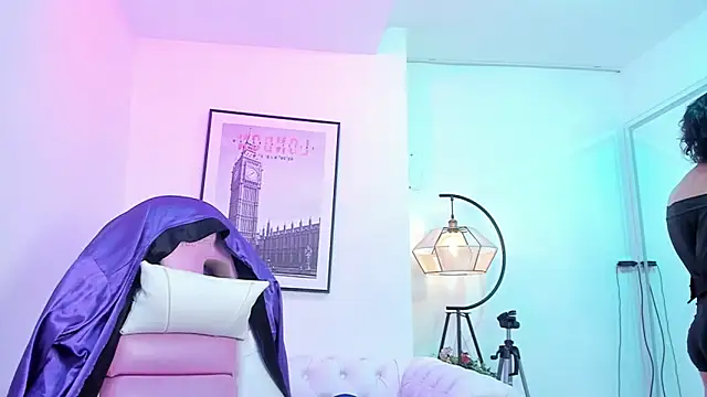 Theia moon online show from 02.04.25