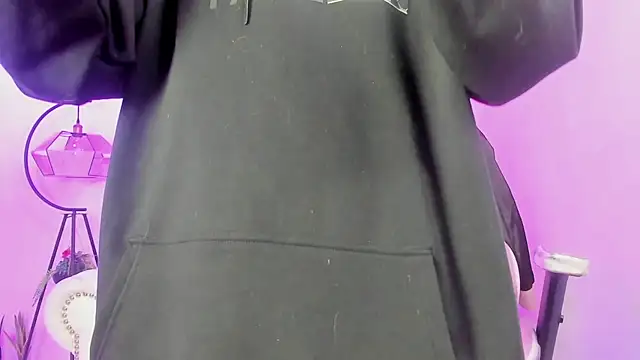 Theia moon online show from 03.13.25