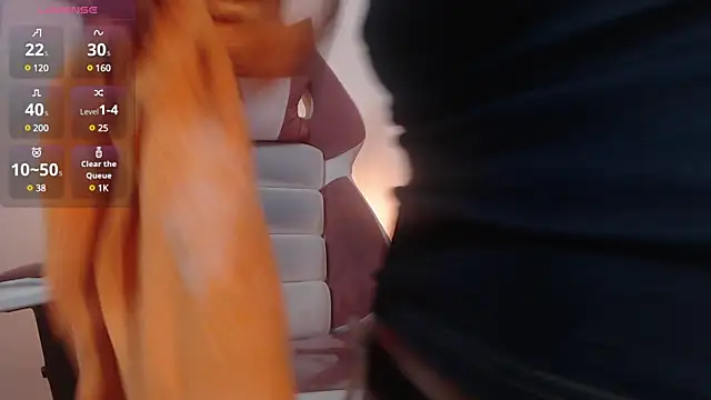 NAOMI WINDSOR online show from 01.03.25