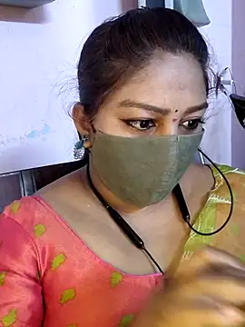 RomeoJuliet345 online show from 04.18.26