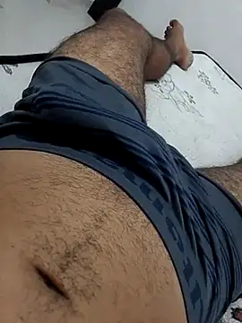 Leleko1997 online show from 10.30.25