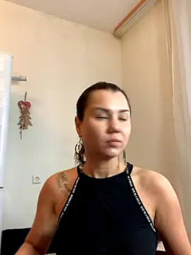 MiraMiss online show from 11.02.25