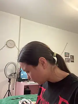 MiraMiss online show from 02.17.26