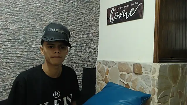 Snapshot of Billy_zander chatting on 01.14.25 Billy zander online show from 01.14.25