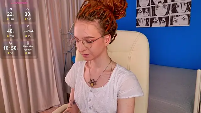 Snapshot of VioletShine chatting on 05.28.26 VioletShine online show from 05.28.26