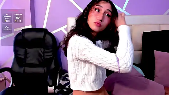 Queenjenn   online show from 02.03.25