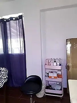 Alison fitness online show from 02.13.26