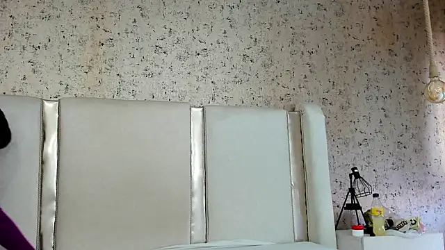 Candy Bony online show from 01.16.25