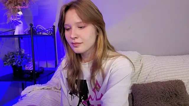 EvaStevs online show from 01.10.25