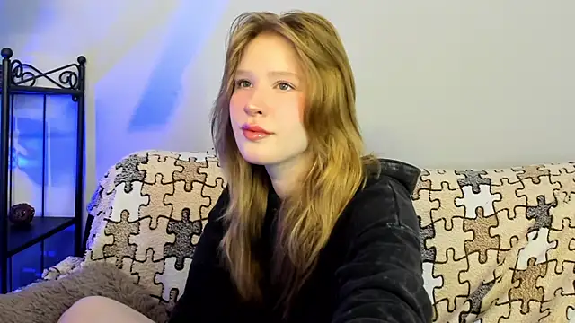 EvaStevs online show from 01.18.25