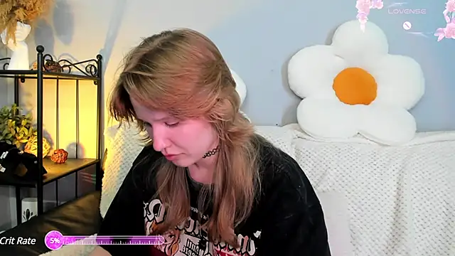 EvaStevs online show from 02.14.25