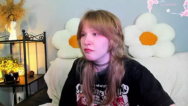 EvaStevs online show from 02.16.25