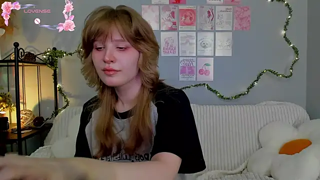 EvaStevs online show from 03.20.25