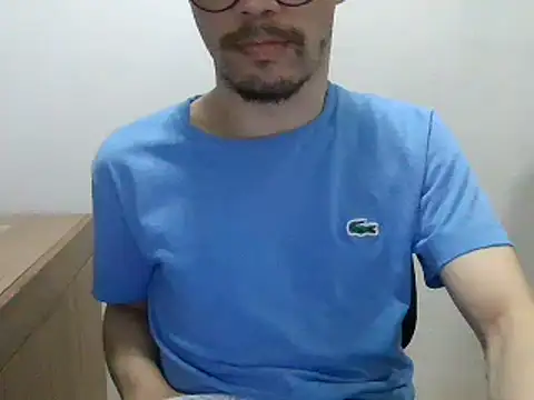 Snapshot of DiGabriel chatting on 05.28.26 DiGabriel online show from 05.28.26