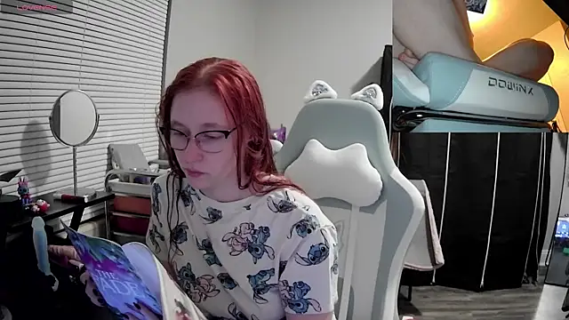 LilyFoxxx online show from 02.03.25