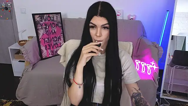 Tiffany lab online show from 10.11.25