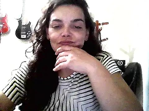 escritorasafada online show from 03.12.25