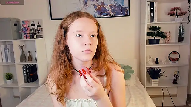 Snapshot of ZaraBluitt chatting on 01.11.25 ZaraBluitt online show from 01.11.25