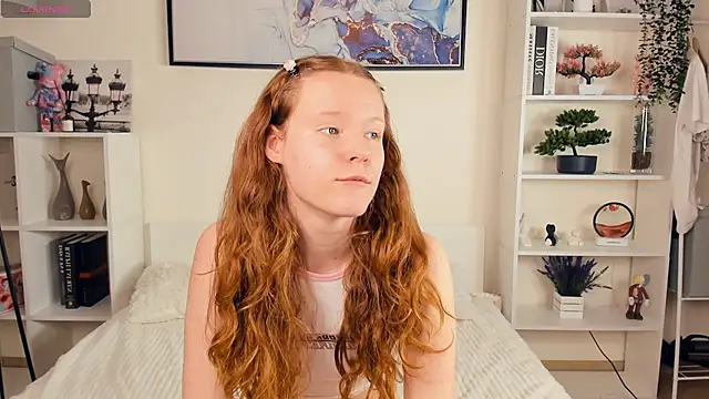 Snapshot of ZaraBluitt chatting on 02.03.25 ZaraBluitt online show from 02.03.25