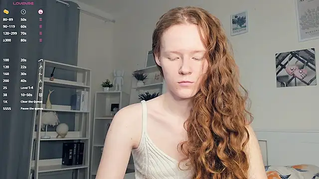 Snapshot of ZaraBluitt chatting on 10.08.25 ZaraBluitt online show from 10.08.25