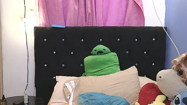 Sweet xuee18 online show from 07.24.26