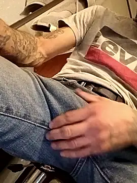 Snapshot of Paybackk100 chatting on 09.16.25 Paybackk100 online show from 09.16.25