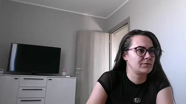 Antonia 1313 online show from 03.05.25