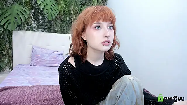 ElizaNik  online show from 09.30.25