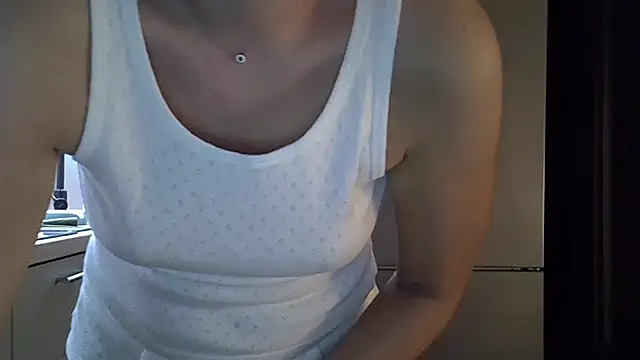 Lucky Anna online show from 09.15.25