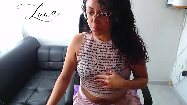 Lunavega1 online show from 11.19.25