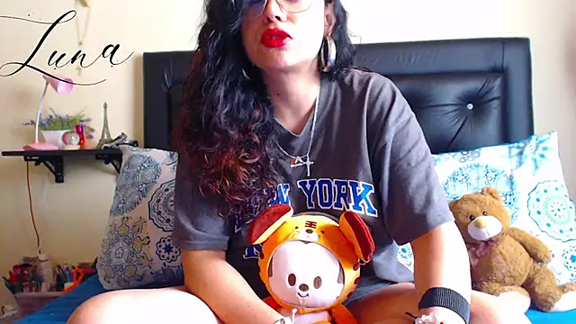 Lunavega1 online show from 02.05.26