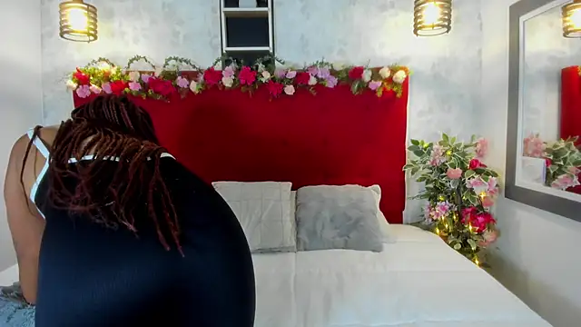 SilvannaFit online show from 11.24.25