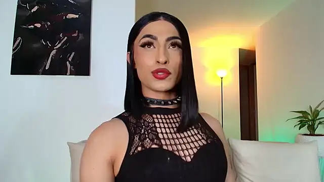 KarolPorttela online show from 12.23.25