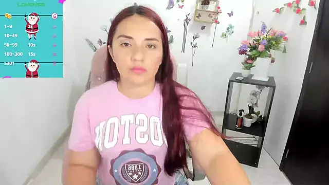 Snapshot of nicoll_crazzy chatting on 12.16.25 nicoll crazzy online show from 12.16.25