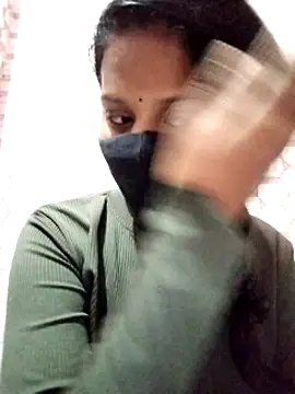 Shivani Tivari online show from 02.09.25