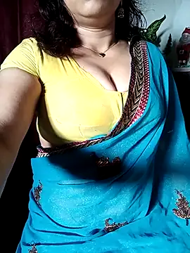 Snapshot of Sneha_gril chatting on 02.14.26 Sneha gril online show from 02.14.26