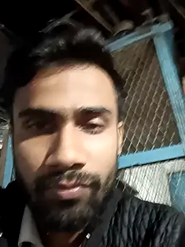 Snapshot of Skinny_Bigass_23 chatting on 12.19.24 Skinny Bigass 23 online show from 12.19.24