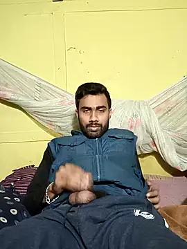 Snapshot of Skinny_Bigass_23 chatting on 01.22.25 Skinny Bigass 23 online show from 01.22.25