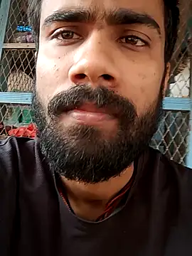 Snapshot of Skinny_Bigass_23 chatting on 02.17.25 Skinny Bigass 23 online show from 02.17.25