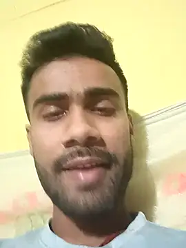 Snapshot of Skinny_Bigass_23 chatting on 02.24.25 Skinny Bigass 23 online show from 02.24.25