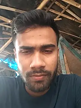 Snapshot of Skinny_Bigass_23 chatting on 03.01.25 Skinny Bigass 23 online show from 03.01.25