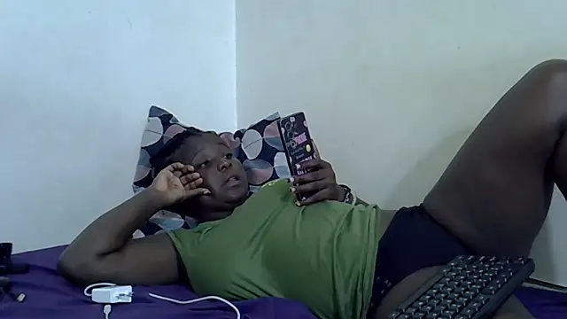 Snapshot of Harrisamor chatting on 02.18.26 Harrisamor online show from 02.18.26